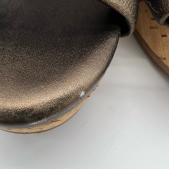 Cole Haan Wedge Sandals Metallic Bronze Leather Cork 7B Comfortable Shoes - Picture 13 of 16